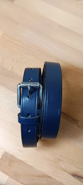 ceinture de 30 mm de large couleur bleue marine